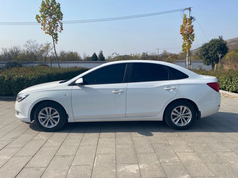 徐州17年别克英朗GT3