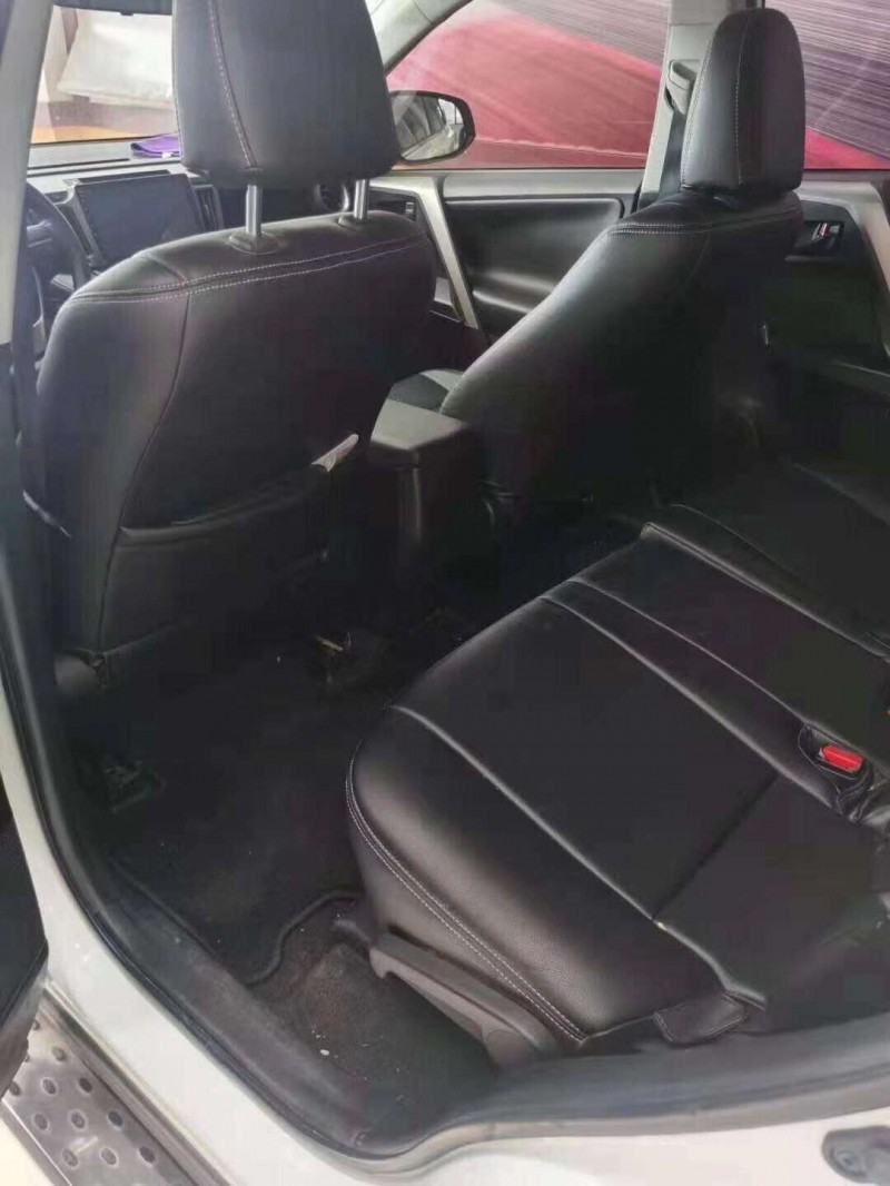 岳陽19年豐田RAV4榮放4