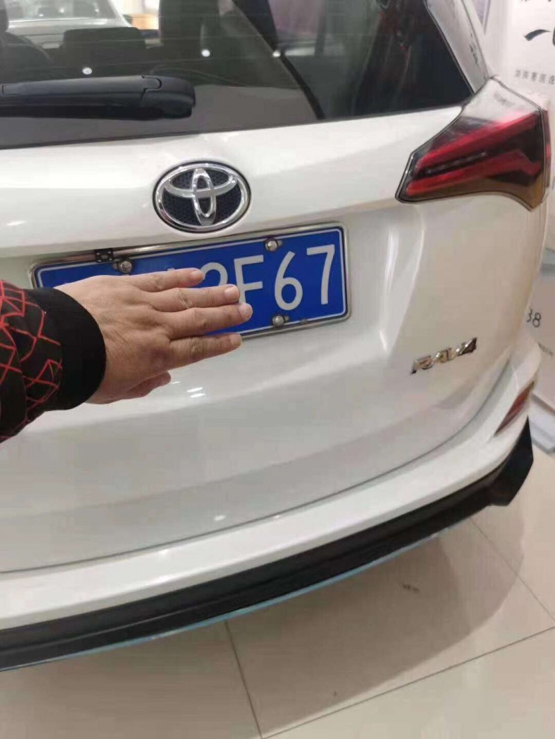 岳陽19年豐田RAV4榮放5