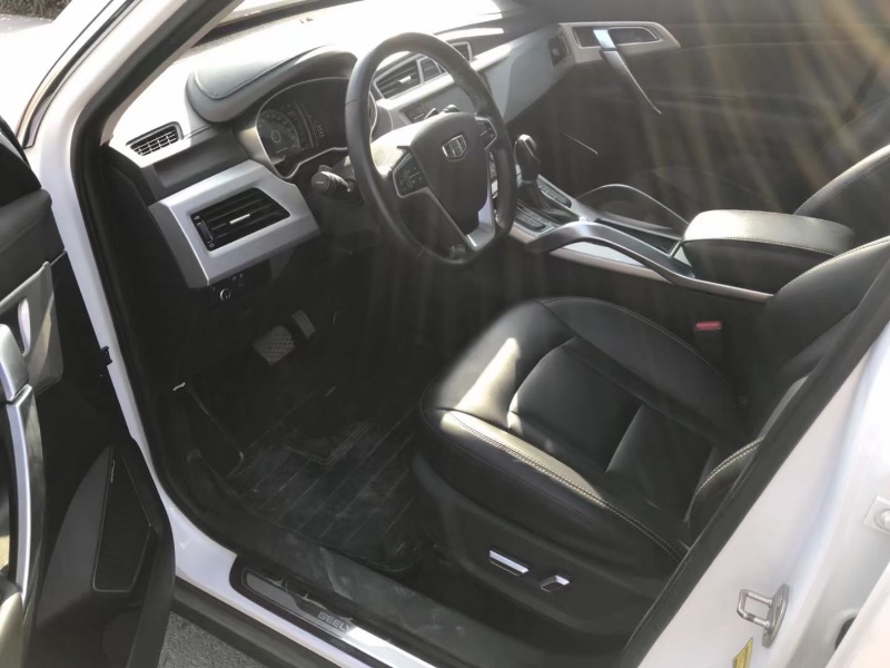 郑州16年吉利博越5