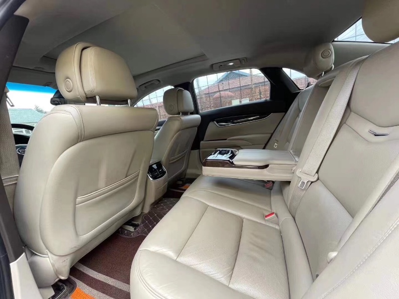 济南14年凯迪拉克XTS5