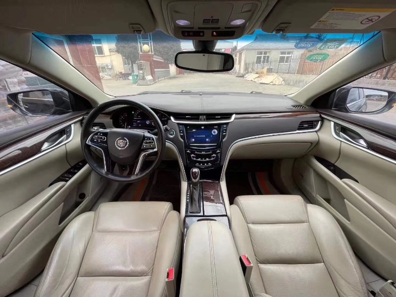 济南14年凯迪拉克XTS3