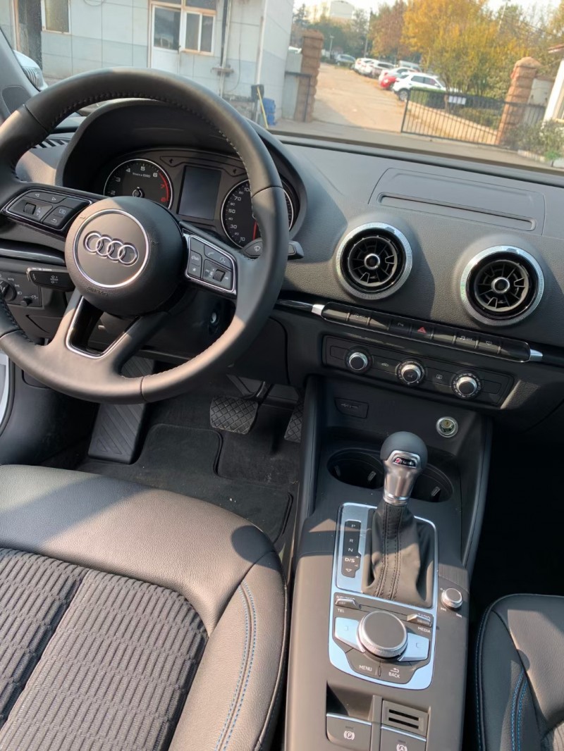 青岛20年奥迪A39