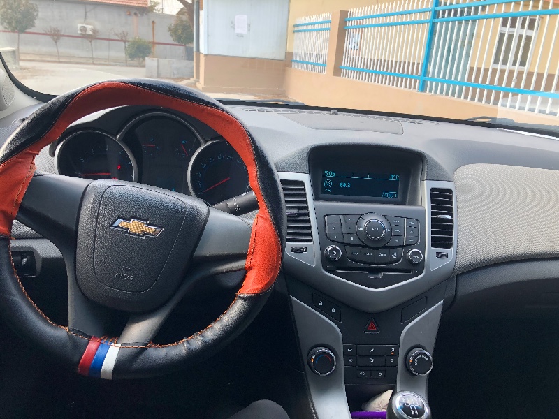 青岛21年雪佛兰科鲁兹4