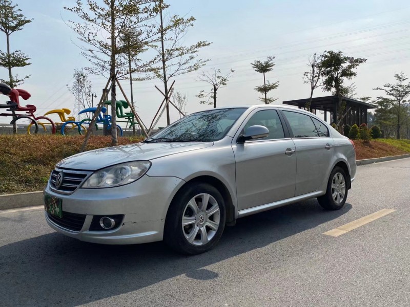 东莞10年大众朗逸3
