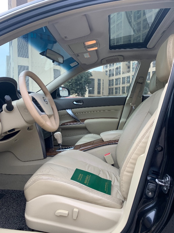 广州11年日产天籁7