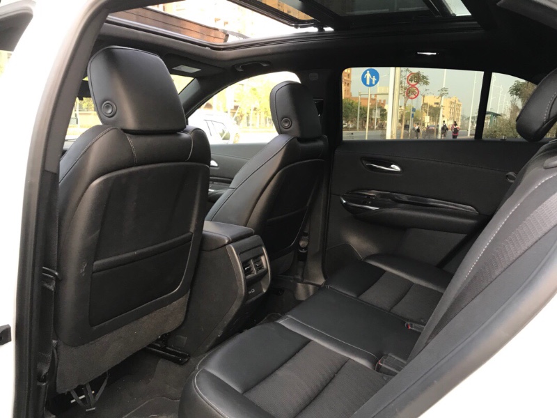 广州19年凯迪拉克XT43