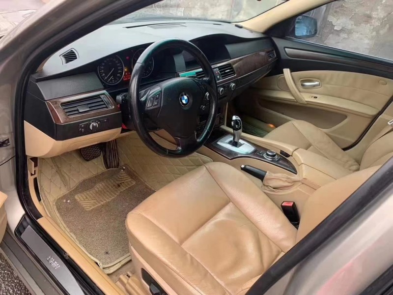 潍坊09年宝马5系8