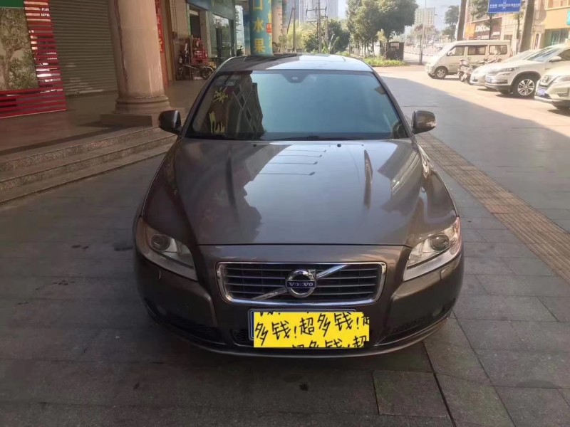 广州10年沃尔沃S80L1