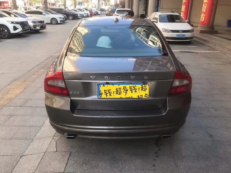 广州10年沃尔沃S80L9