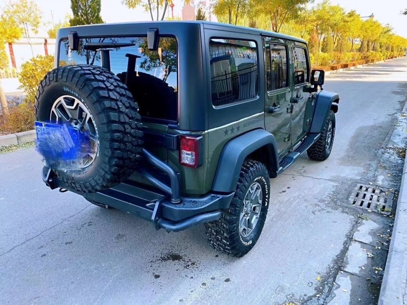 朔州15年Jeep牧馬人6