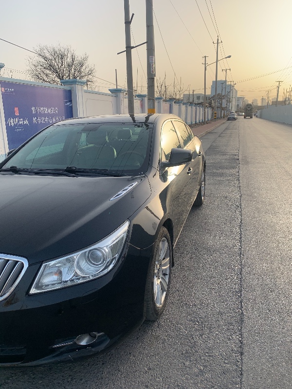 天津10年别克君越6