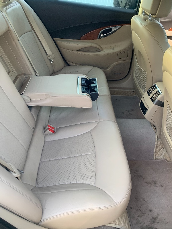 天津10年别克君越8