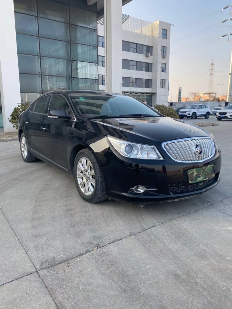 宿迁13年别克君威2