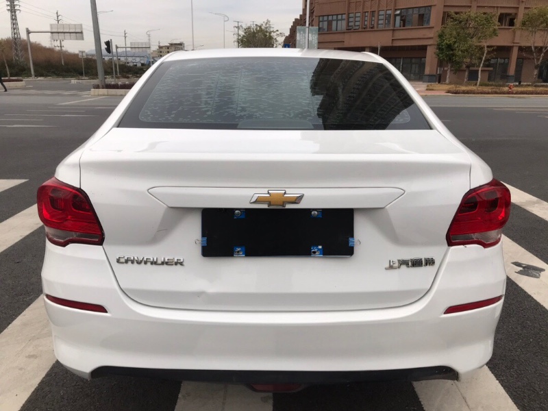 广州17年雪佛兰科沃兹5