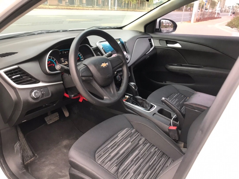 广州17年雪佛兰科沃兹4