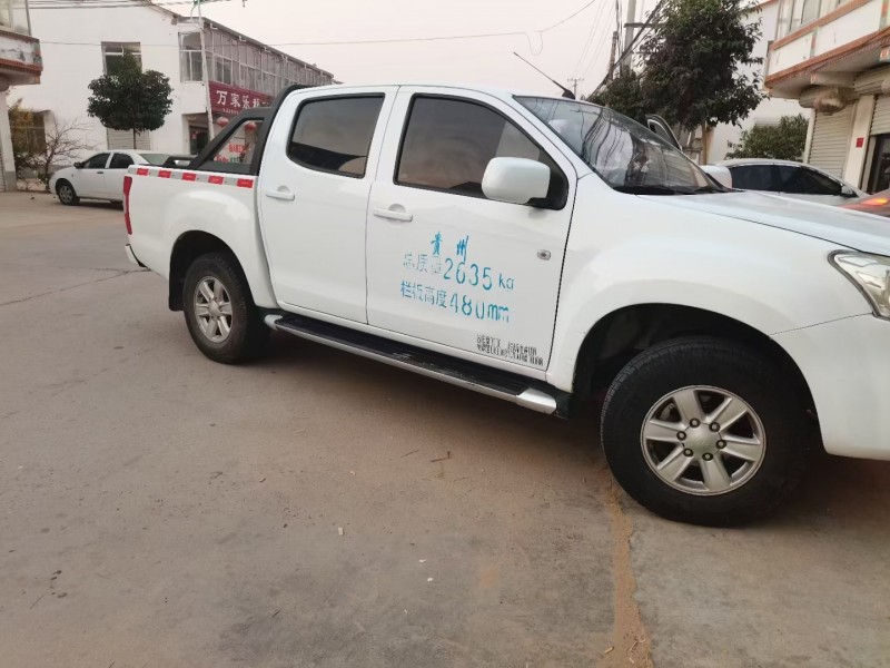 北京18年五十铃皮卡3