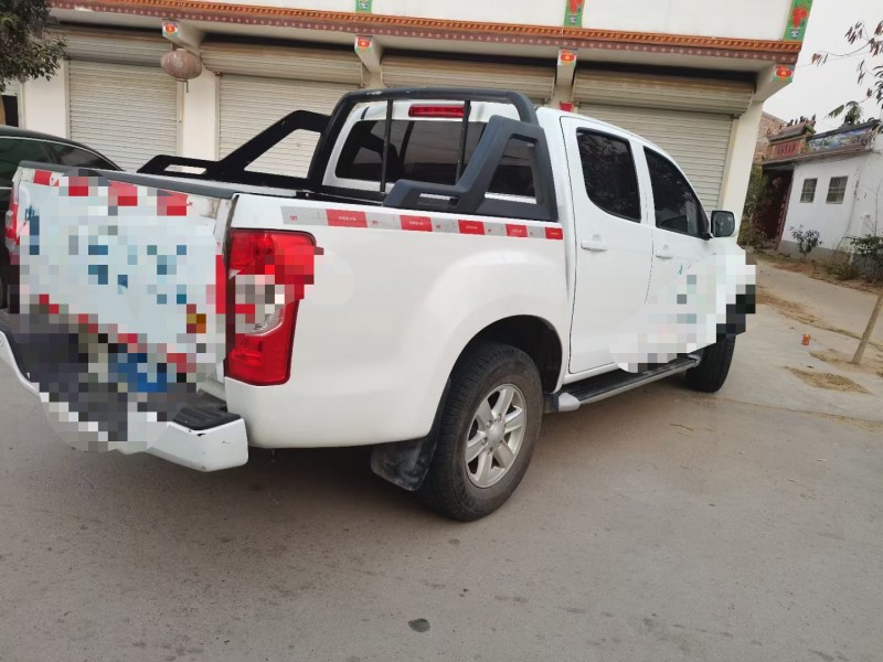 北京18年五十铃皮卡9