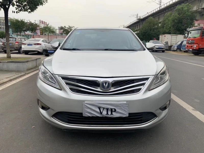 北京13年長安汽車逸動1