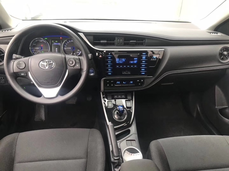 保定20年丰田雷凌5