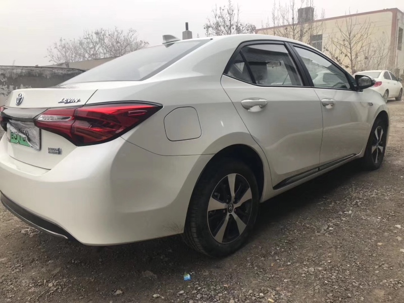 保定20年丰田雷凌7