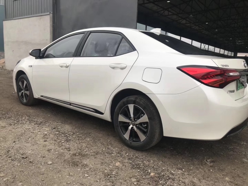 保定20年丰田雷凌8