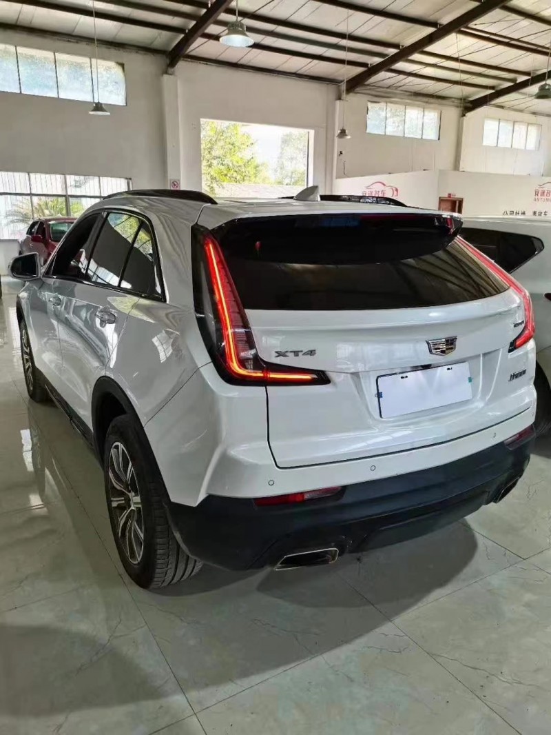 贛州19年凱迪拉克XT48
