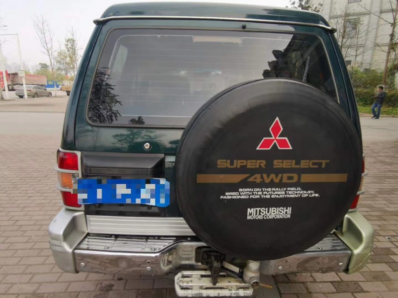 攀枝花12年獵豹汽車黑金剛4