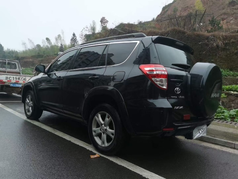 杭州12年豐田RAV47