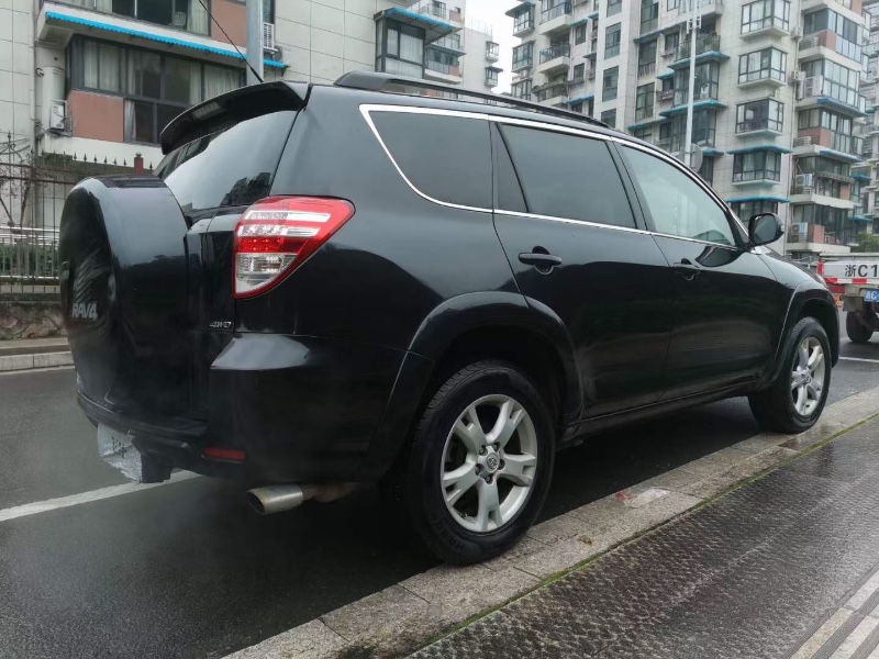 杭州12年豐田RAV48