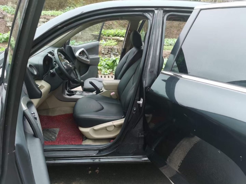 杭州12年豐田RAV44