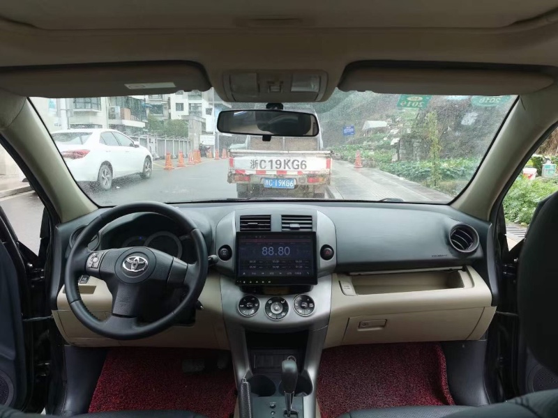 杭州12年豐田RAV45