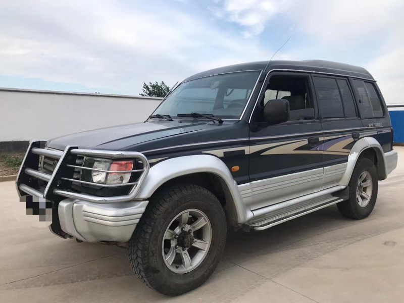 濰坊12年獵豹汽車黑金剛8