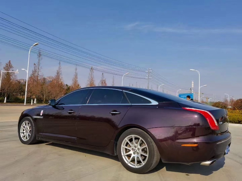 济南12年捷豹XJ3