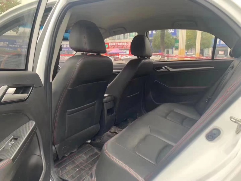 北京16年吉利远景4