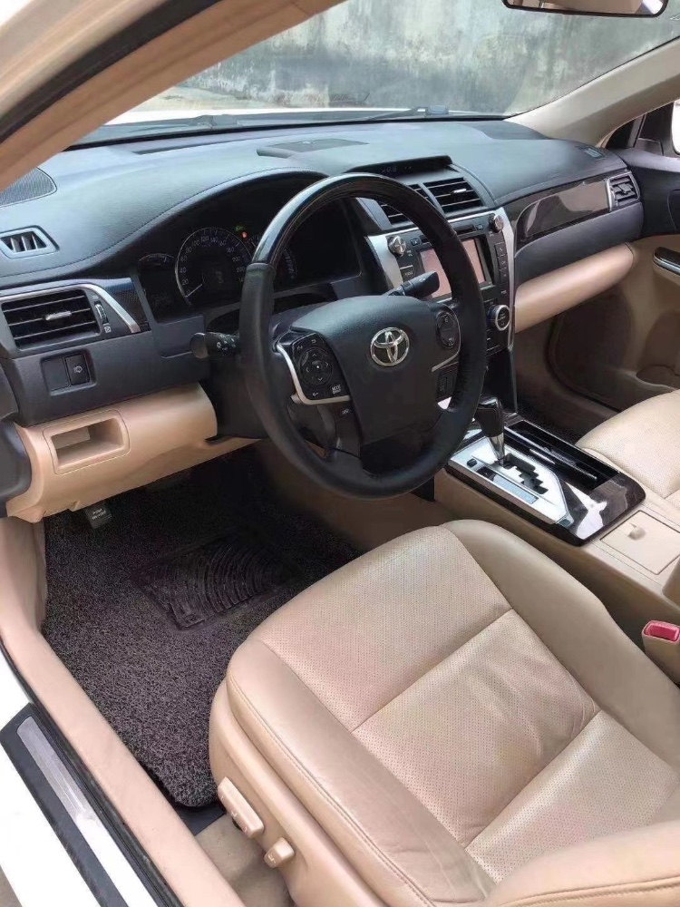 江门13年丰田凯美瑞3