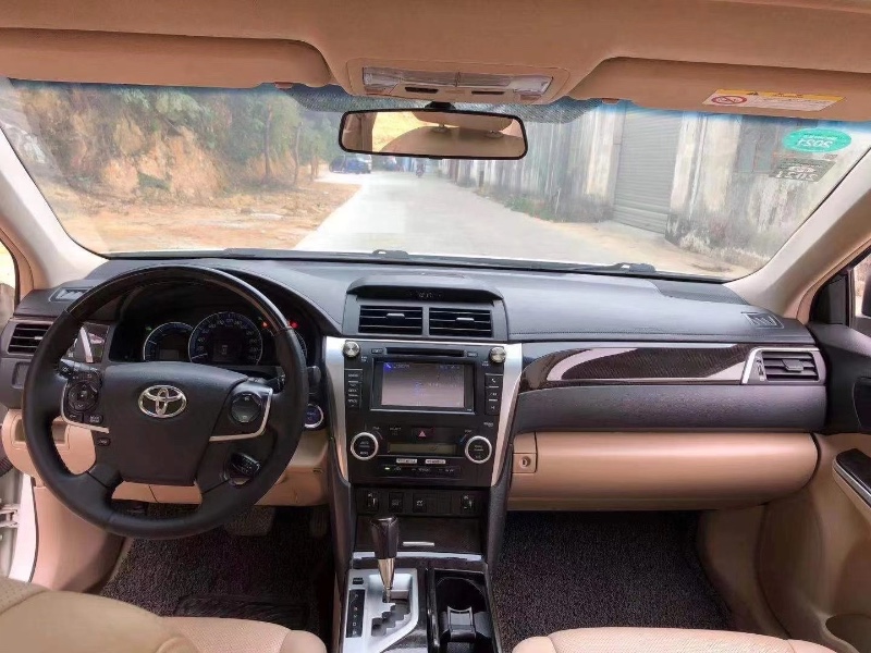 江门13年丰田凯美瑞5