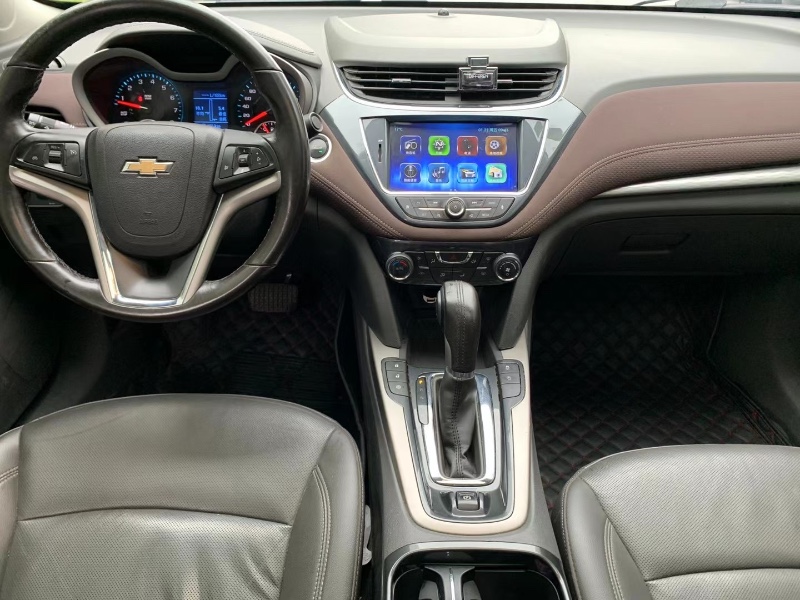 中山18年雪佛兰迈锐宝6