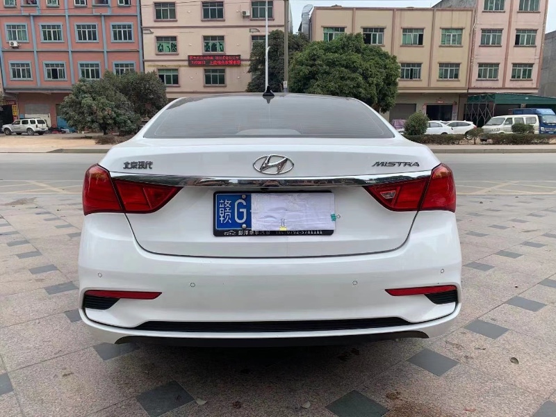 东莞19年现代名图7