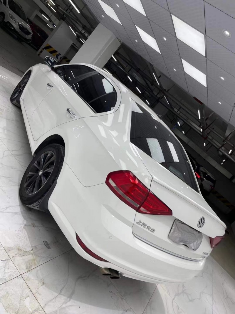 成都16年大众朗逸4