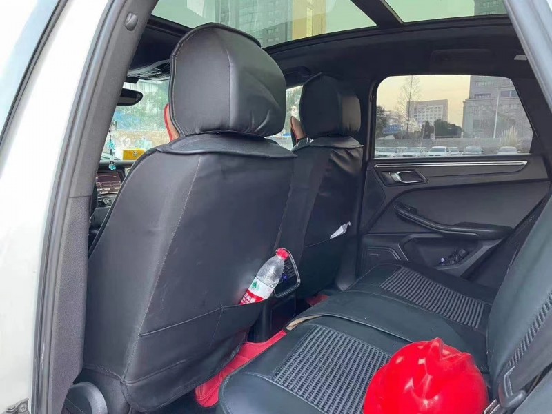舟山15年保時捷Macan4