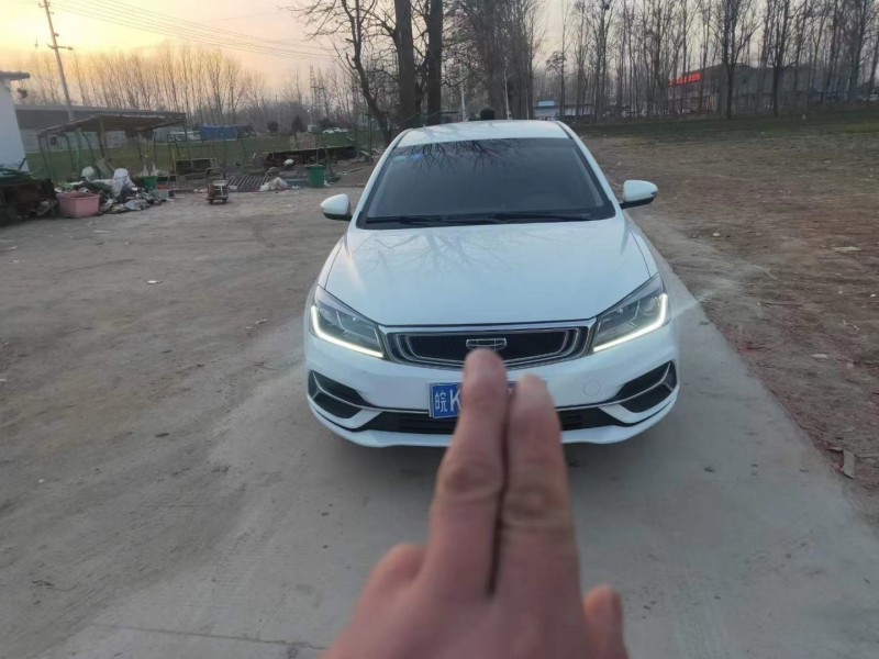 郑州19年吉利帝豪1