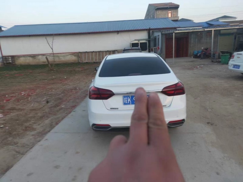 郑州19年吉利帝豪7