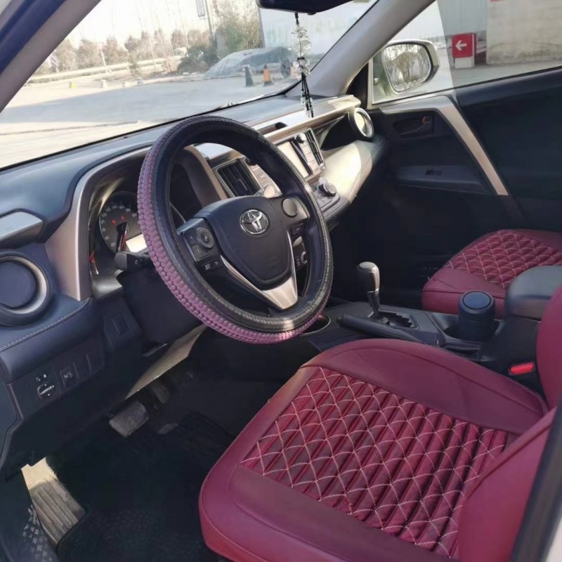 徐州16年丰田RAV49