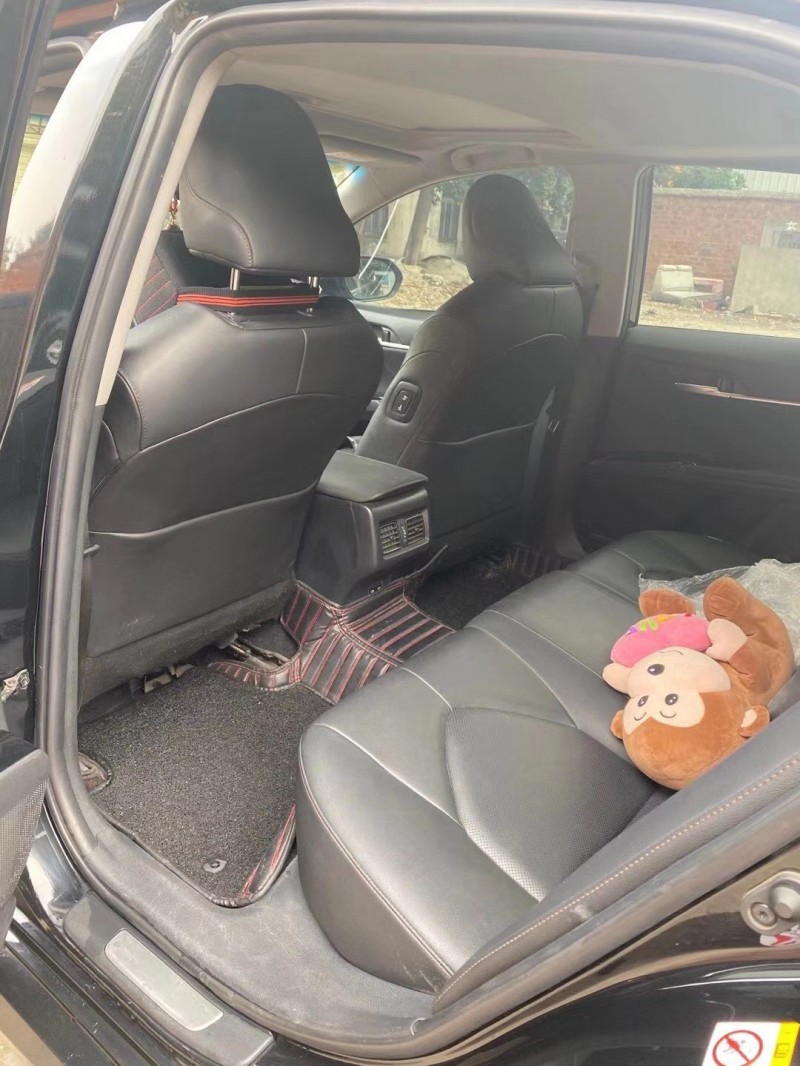 北京19年丰田凯美瑞4