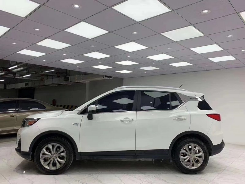 成都18年传祺GS33