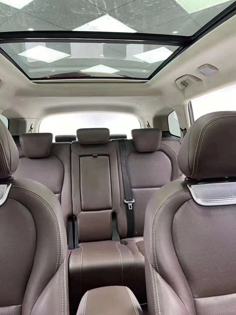 成都18年君马汽车S706