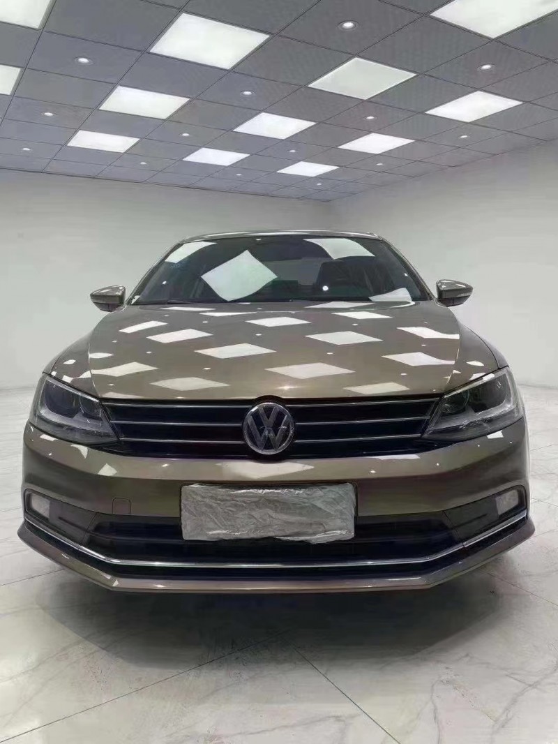 成都17年大众速腾1