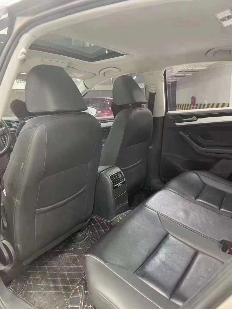 成都17年大众速腾7