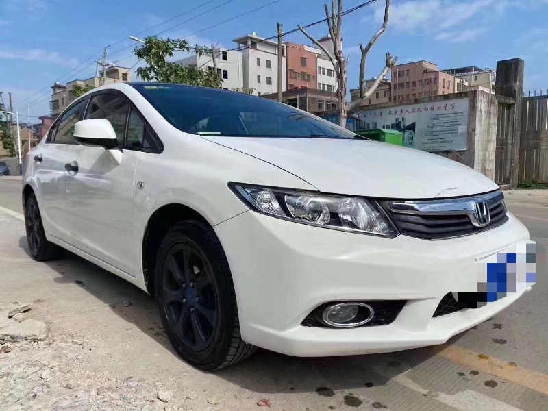 广州12年本田思域2